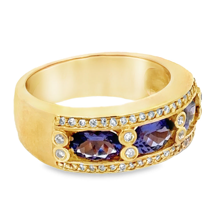 Tanzanite and Diamonds Ring, 14Kt