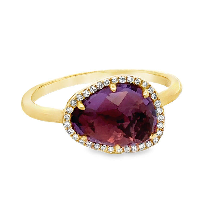 Amethyst and Diamonds Ring, 14Kt