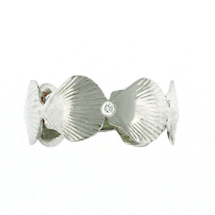 Scallop Band Ring with Diamond, 14Kt