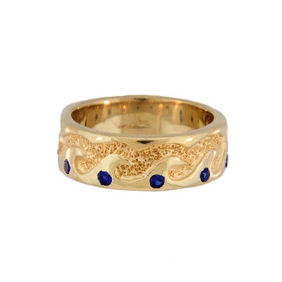 Lady&#39;s Wave Band Ring, Sapphire