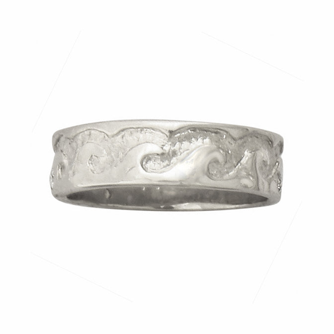 Sterling Lady&#39;s Wave Band Ring